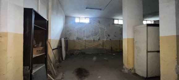  مرآب في Casoria, Italy 500متر مربع رقم 132263 11