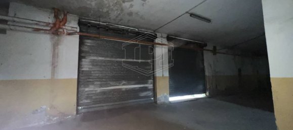  مرآب في Casoria, Italy 500متر مربع رقم 132263 14