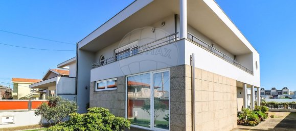 4 Schlafzimmer Haus in Povoa de Varzim, Portugal, Nr. 22063 48