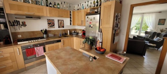 3 غرف نوم منزل في Puissalicon, France رقم 38062 12