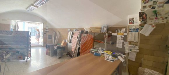 2 rooms Commercial property in Barletta, Italy No. 26617 11