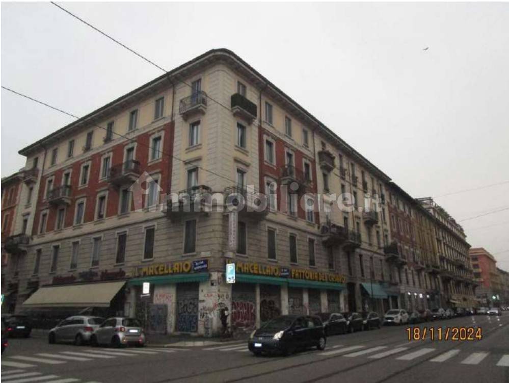 5-Zimmer Gewerbliche Immobilie in Milan, Italy, Nr. 351381