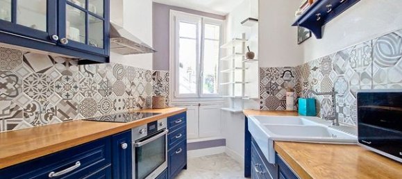 Квартира с 2 спальнями в Йер, Франция № 277902 5