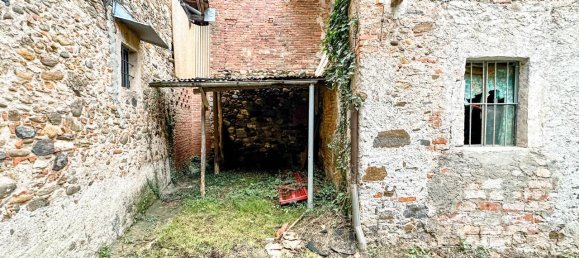 6 rooms House in Cavallirio, Italy No. 238091 7