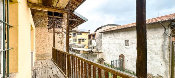 6 rooms House in Cavallirio, Italy No. 238091 18