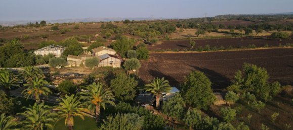 22 rooms House in Noto, Italy No. 45992 27