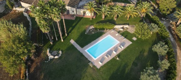 22 rooms House in Noto, Italy No. 45992 17