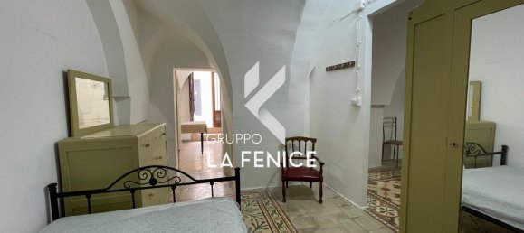 Дом с 2 комнатами в Чистернино, Италия № 131911 11