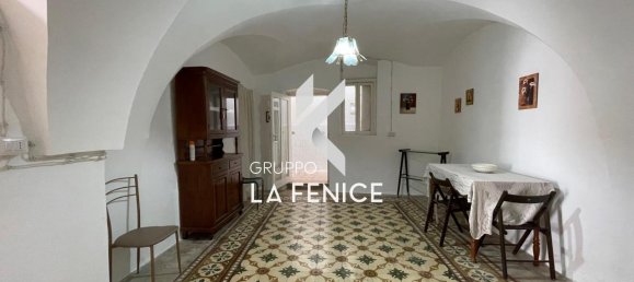 Дом с 2 комнатами в Чистернино, Италия № 131911 19