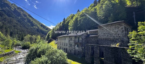 6 bedrooms House in Valtorta, Italy No. 312767 8