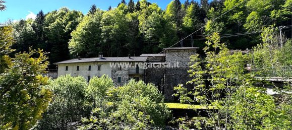 6 bedrooms House in Valtorta, Italy No. 312767 10