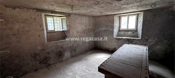 6 bedrooms House in Valtorta, Italy No. 312767 45