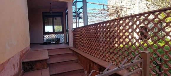 5 rooms Apartment in Spoleto, Italy No. 1860 4