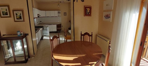 5 rooms Apartment in Spoleto, Italy No. 1860 15