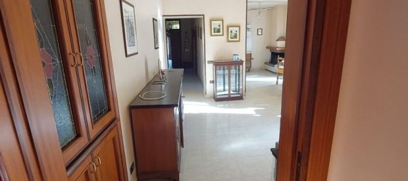 5 rooms Apartment in Spoleto, Italy No. 1860 20