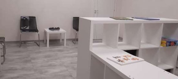 Propiedad comercial en Trofarello, Italy 247 m² No. 13344 25