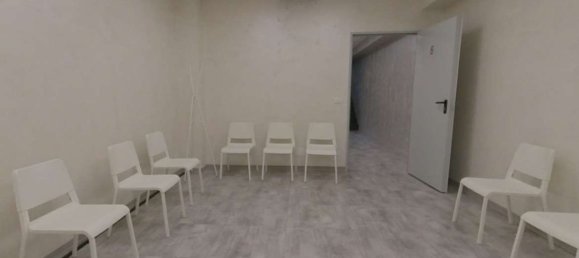 Propiedad comercial en Trofarello, Italy 247 m² No. 13344 19