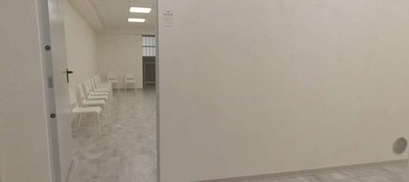 Propiedad comercial en Trofarello, Italy 247 m² No. 13344 15