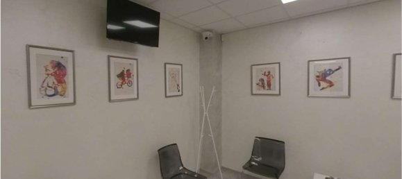 Propiedad comercial en Trofarello, Italy 247 m² No. 13344 24