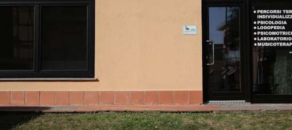 Propiedad comercial en Trofarello, Italy 247 m² No. 13344 4