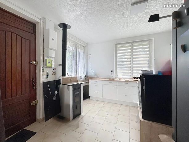 2 bedrooms House in Oulches, France No. 315515