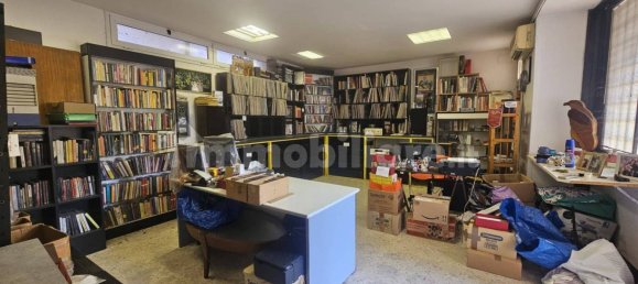100m² Warehouse in Rome, Italy No. 337903 3