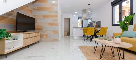 3 bedrooms Villa in Torrevieja, Spain No. 286865 4