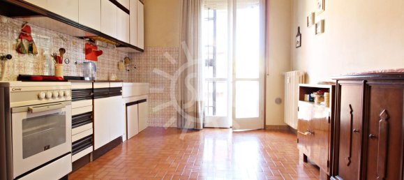 4 rooms Apartment in Imola, Italy No. 100251 5