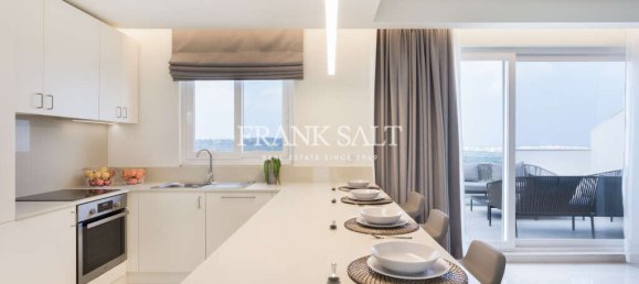 2 bedrooms Penthouse in Mosta, Malta No. 11053 7