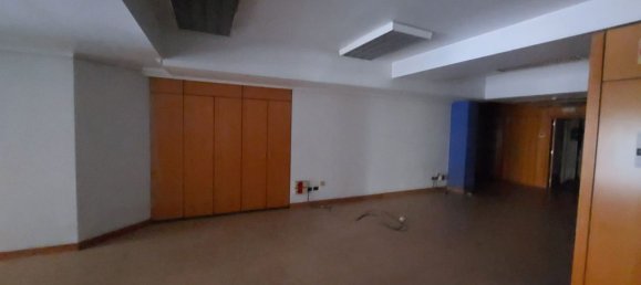 Imóvel comercial em Leon, Spain 221 m² N.º 75236 9