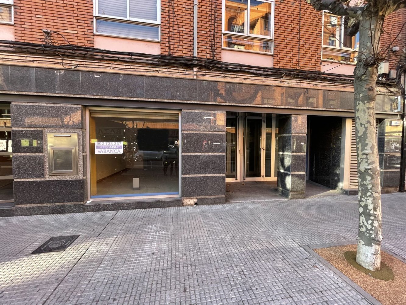 Imóvel comercial em Leon, Spain 221 m² N.º 75236