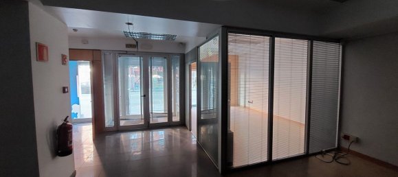 Imóvel comercial em Leon, Spain 221 m² N.º 75236 18