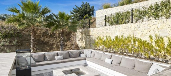 7 bedrooms Villa in Benahavis, Spain No. 58998 8