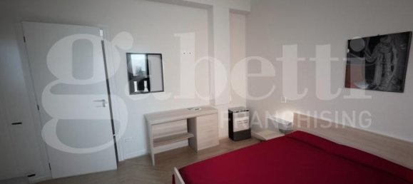 3 rooms Apartment in Oristano, Italy No. 38177 6