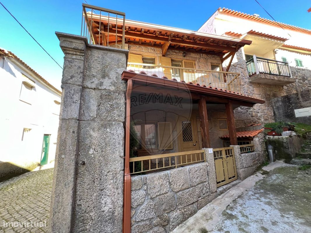 Дом с 2 спальнями в Армамар, Португалия № 158970