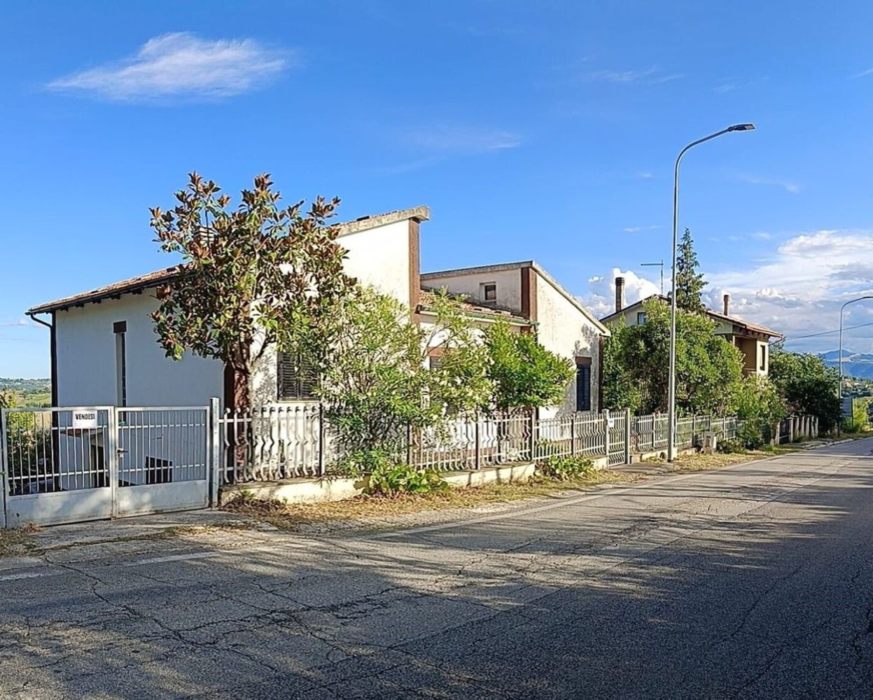 11 rooms House in Maiolati Spontini, Italy No. 298766