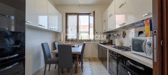 2 chambres Appartement à Cadeo, Italy No. 321317 3