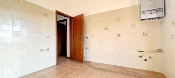 4 rooms Apartment in Gavorrano, Italy No. 238073 5