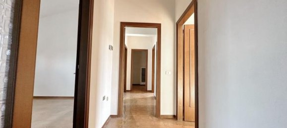4 rooms Apartment in Gavorrano, Italy No. 238073 3