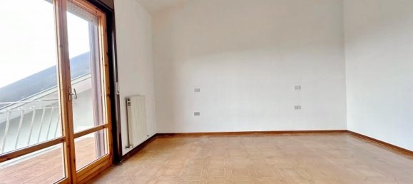 4 rooms Apartment in Gavorrano, Italy No. 238073 14