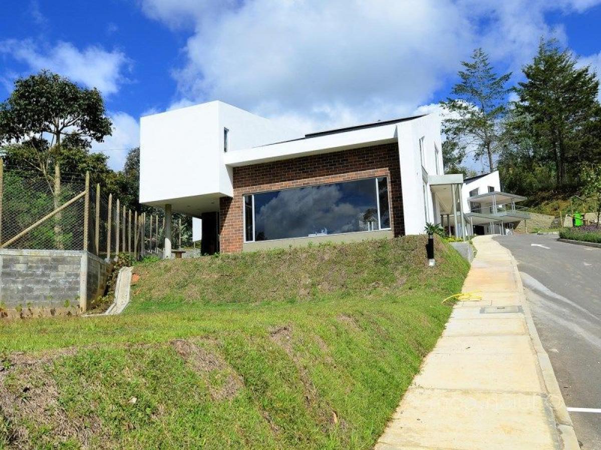 Grundstück in Antioquia, Colombia, Nr. 367