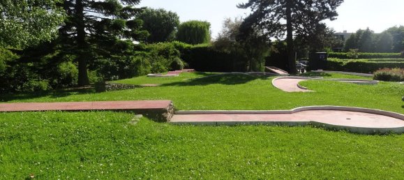 4 bedrooms Apartment in Fontenay-le-Fleury, France No. 184696 9