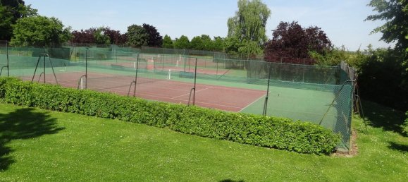 4 bedrooms Apartment in Fontenay-le-Fleury, France No. 184696 10