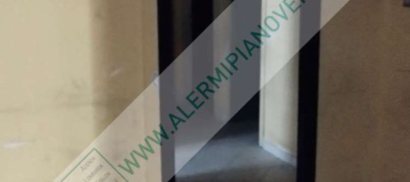 4 bedrooms Apartment in Milan, Italy No. 370143 3