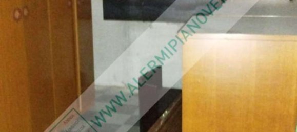 4 bedrooms Apartment in Milan, Italy No. 370143 11