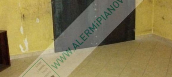 4 bedrooms Apartment in Milan, Italy No. 370143 4