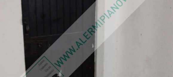 4 bedrooms Apartment in Milan, Italy No. 370143 13