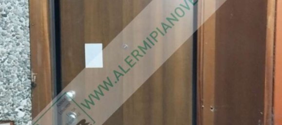 4 bedrooms Apartment in Milan, Italy No. 370143 2