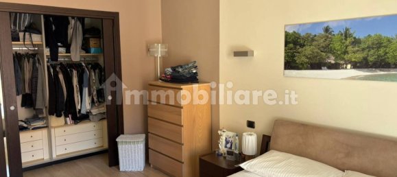 Apartamento de 2 dormitorios en Genoa, Italy No. 329870 10
