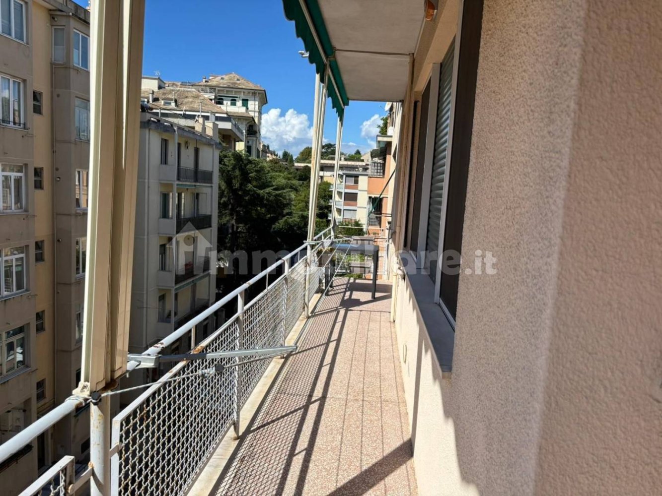 Apartamento de 2 dormitorios en Genoa, Italy No. 329870